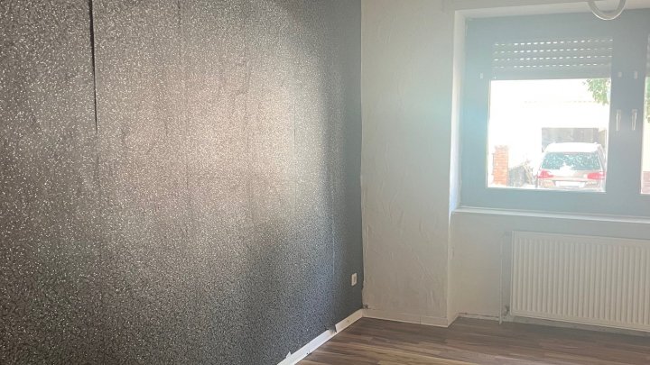 Schön geschnittene Erdgeschosswohnung in einem 2 Familienhais in Neunkirchen/Saar zu verkaufen