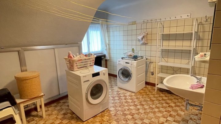 Villenähnliches Haus in Völklingen – Büro/Praxis- und Wohnräume in perfekter Kombination