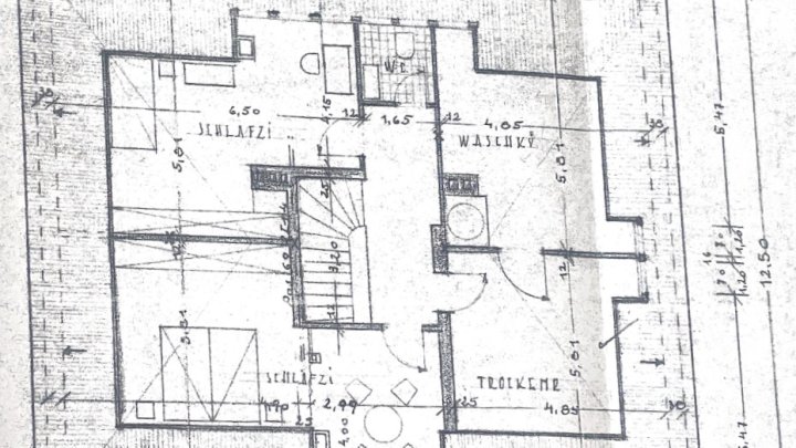 Villenähnliches Haus in Völklingen – Büro/Praxis- und Wohnräume in perfekter Kombination