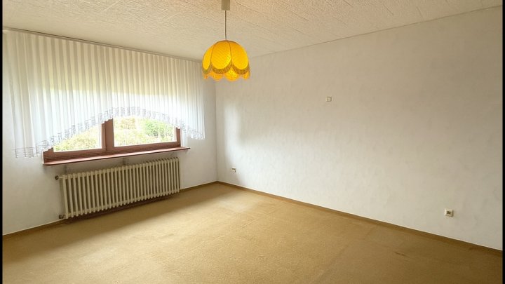 KAPITALANLEGER AUFGEPASST! 3-FH mit Entwicklungspotenzial in Kleinblittersdorf-Bliesransbach