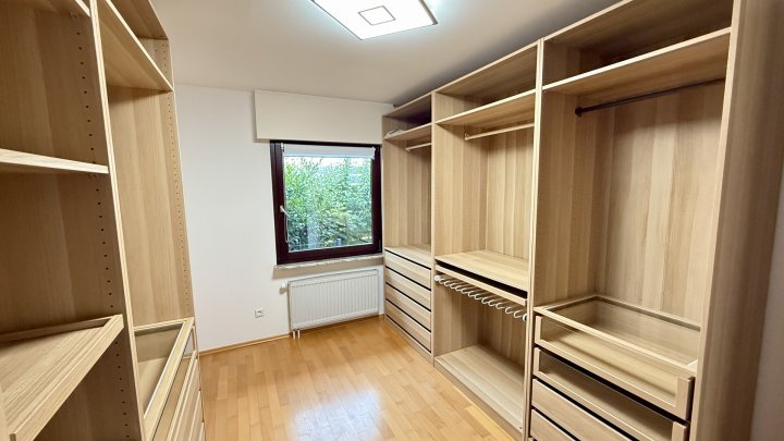 Freistehender Bungalow mit großzügigem Garten in ruhiger Wohngegend von Überherrn zu verkaufen