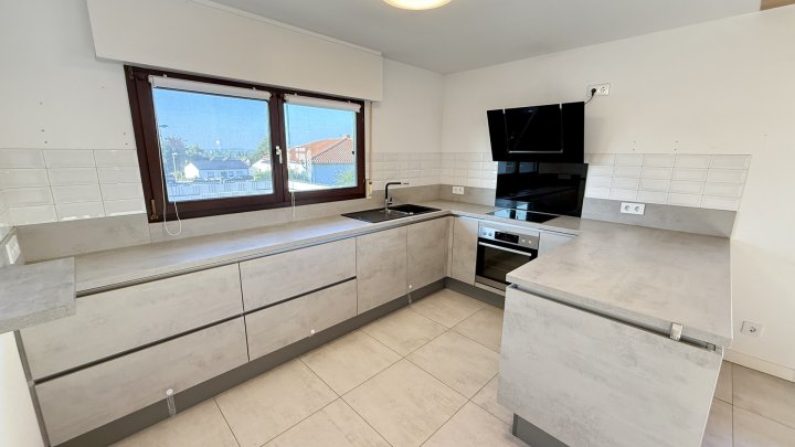 Freistehender Bungalow mit großzügigem Garten in ruhiger Wohngegend von Überherrn zu verkaufen