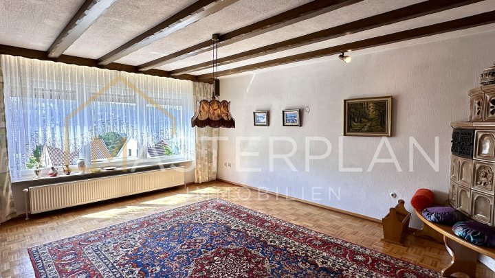Wohnen & Vermieten – Zweifamilienhaus mit Rendite-Chance in ruhiger Lage