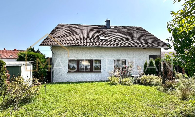 Freistehendes Einfamilienhaus zentral gelegen