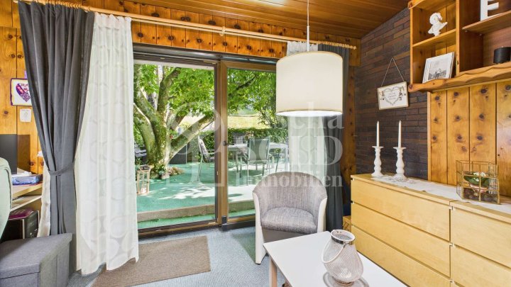 Modernisiertes, familienfreundliches Reihenendhaus mit 7Zimmer in Bildstock mit Garten & Garage