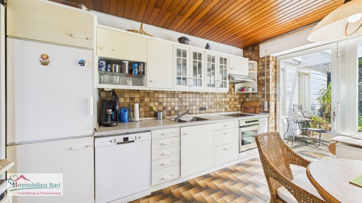 MERZIG: WOHNHAUS IN HÖHENLAGE AM WALDRAND!