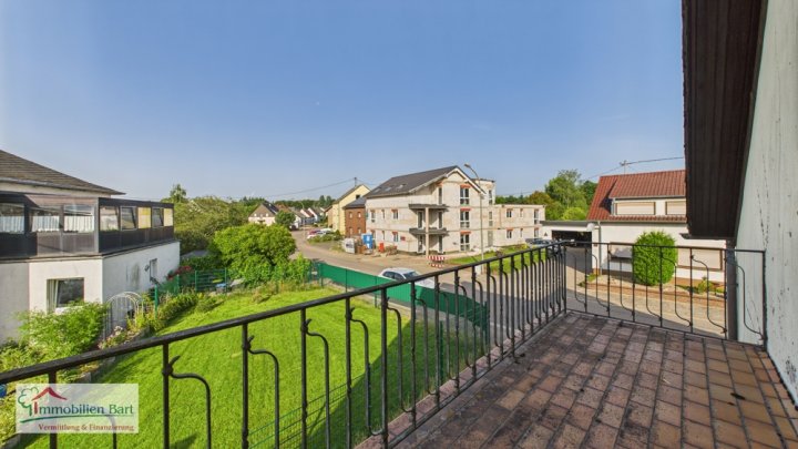 ORSCHOLZ: WOHNHAUS MIT GARTEN UND GARAGE!