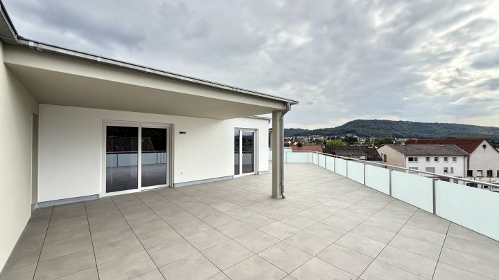 Barrierefreies Penthouse mit einmaliger Dachterrasse in zentraler Lage von Siersburg zu verkaufen