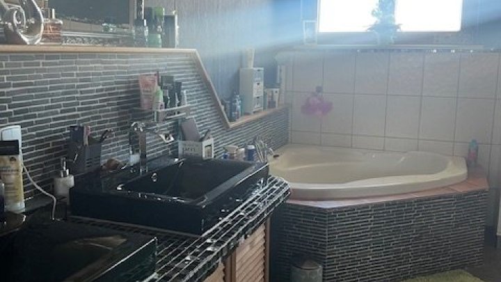 Elegantes Familienhaus mit Pool und erstklassiger Ausstattung in Perl-Borg zu verkaufen