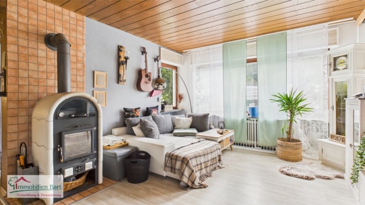 MERZIG-STADT / WOHNHAUS MIT 2 WOHNUNGEN IN TOP LAGE!