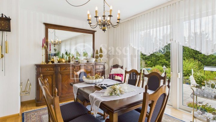 Charmantes Einfamilienhaus mit Terrasse, großem Garten und Weitblick in ruhiger Lage von Merchweiler