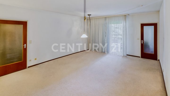 Top 2-Zimmer-Wohnung in Saarbrücken-Dudweiler – Uni-Nähe, Balkon & Kapitalanlage