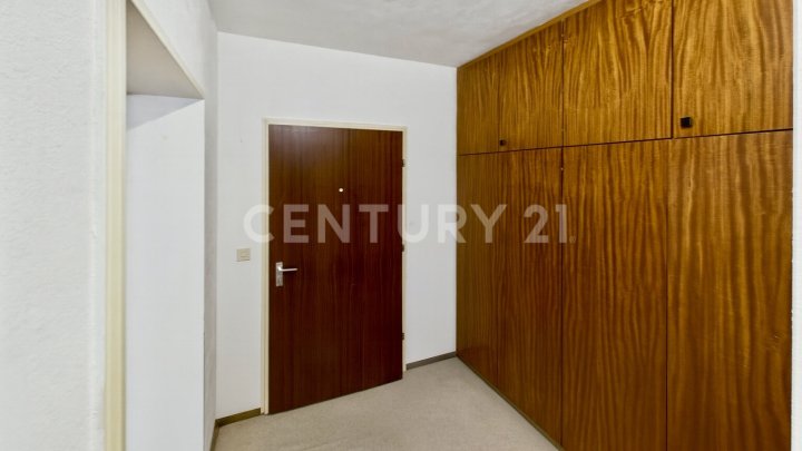 Top 2-Zimmer-Wohnung in Saarbrücken-Dudweiler – Uni-Nähe, Balkon & Kapitalanlage