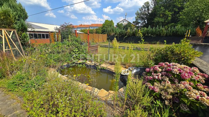Charmantes 1-2 Familienhaus mit Garten und Doppelgarage in privilegierter Wohnlage von NK - Furpach