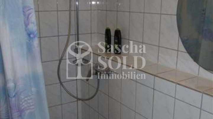 Investor werden – 4 vermietete Wohnungen mit Stellplätzen, KM 16.000 € p.a., Dudweiler - Saarbrücken