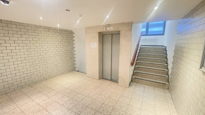 Kleine Wohnung mit Balkon und Stellplatz in Saarbrücken-Güdingen