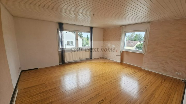 Etagenwohnung in Bexbach zu verkaufen.