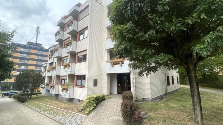 Attraktive 2-Zimmer-Wohnung mit Balkon in Trier-Heiligkreuz