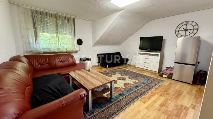 Ein-bis Zweifamilienhaus mit ca. 175 m² Wfl. in Völklingen auf einem Grundstück von ca. 800 m²