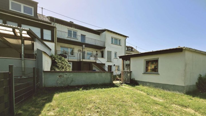1-2 Familienhaus Haus mit schönem Blick ins Grüne