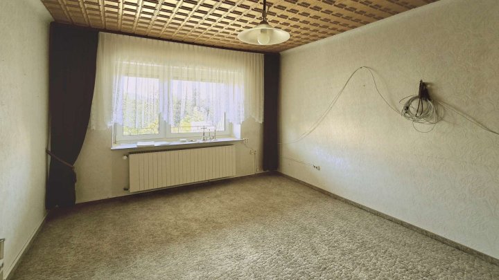 1-2 Familienhaus Haus mit schönem Blick ins Grüne