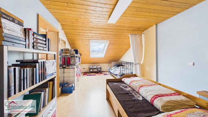 MODERNES 192 M² WOHNHAUS + 80 M² GARAGE IN TOP LAGE!