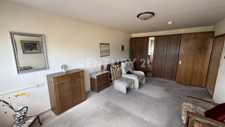 Traum Wohnung in absoluter Spitzenlage von Dillingen (Odilienplatz) 500€ Bodenrichtwert + Aufzug