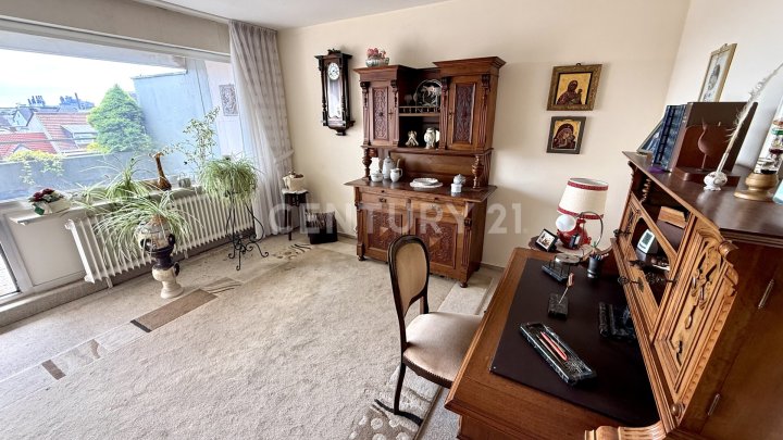 Traum Wohnung in absoluter Spitzenlage von Dillingen (Odilienplatz) 500€ Bodenrichtwert + Aufzug