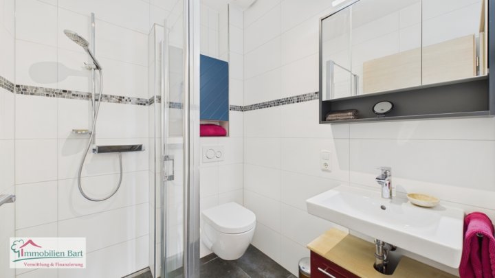 PENTHOUSE MIT STIL - WEITBLICK, KOMFORT UND NACHHALTIGKEIT IN SAARBURG!