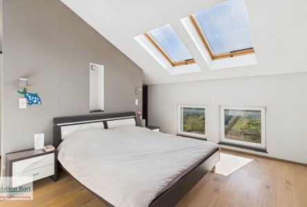 Elternschlafzimmer DG mit Ankleide