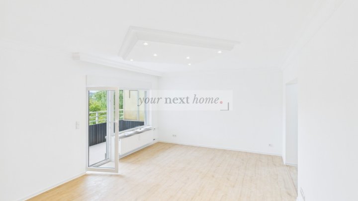 Saniertes Schmuckstück mit 3 Balkonen und circa 400 Meter von der Uni entfernt.