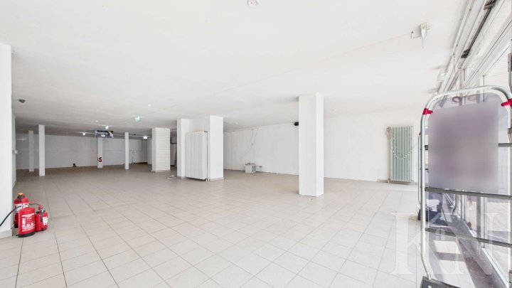 Attraktive Gewerbefläche in Toplage von Illingen – 474 m² für Handel, Dienstleistung oder Logistik