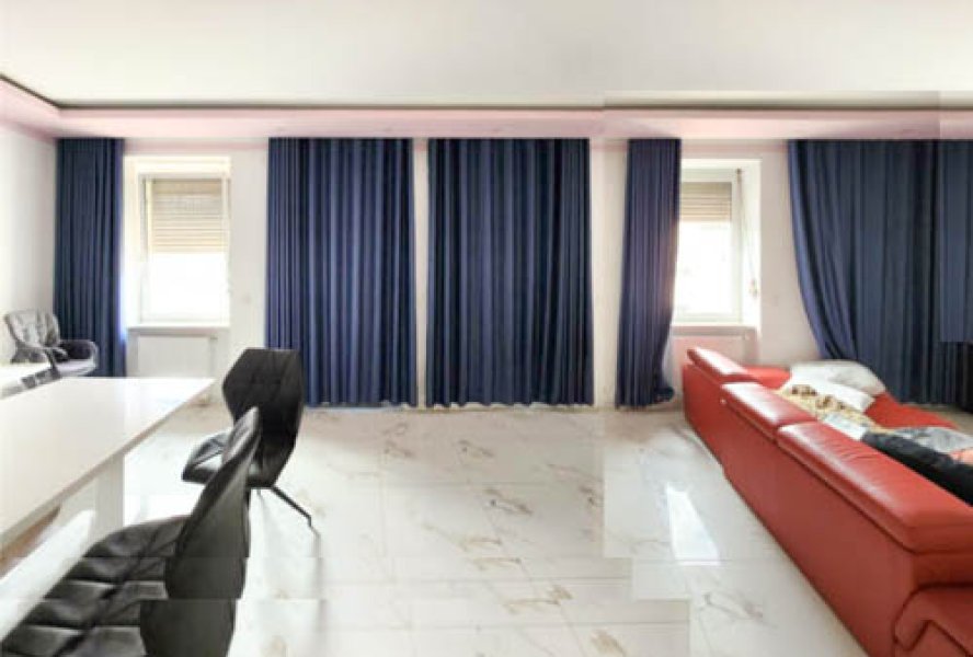 Großzügiges ca. 37 m² großes Wohnzimmer im Obergeschoss
