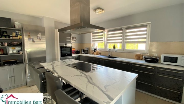 MERZIG-BESSERINGEN: GEPFLEGTES WOHNHAUS MIT GARTEN UND GARAGE IN TOP LAGE!