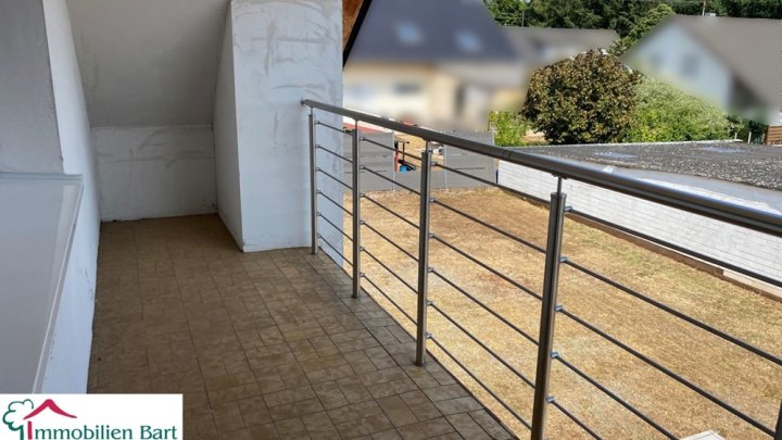 MERZIG-BESSERINGEN: GEPFLEGTES WOHNHAUS MIT GARTEN UND GARAGE IN TOP LAGE!