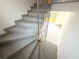 Treppe zum OG