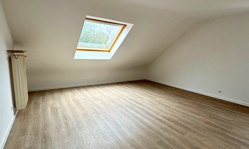 4 ZKB-Dachgeschosswohnung auf dem Rastpfuhl