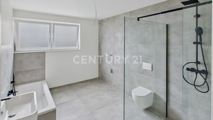 Barrierefreie 3-Zimmer-Küche-Bad-Wohnung mit Terrasse – Erstbezug in Schönenberg-Kübelberg