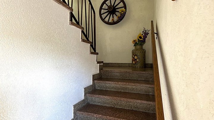 3-FH mit Garten und Garage in guter Lage von Sulzbach, teilvermietet