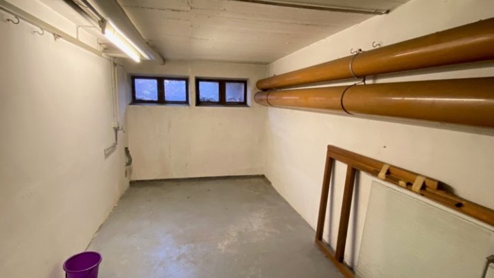 Gepflegtes Reihenhaus, stadtnah mit Garten und eigener Garage