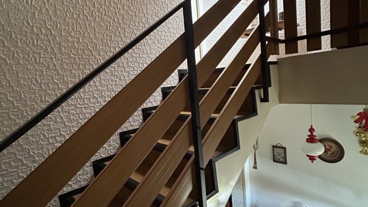 Großzügiges 1-2 Familienhaus und großem Grundstück in sehr ruhiger Lage von Schiffweiler