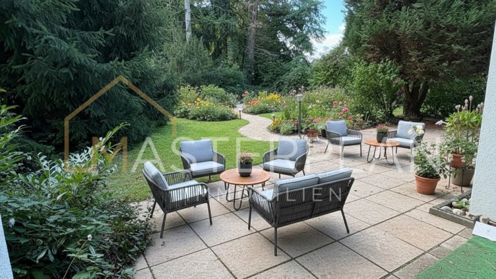 Charmater 60er-Jahre Bungalow mit Ausbau- und Gestaltungsmöglichkeiten