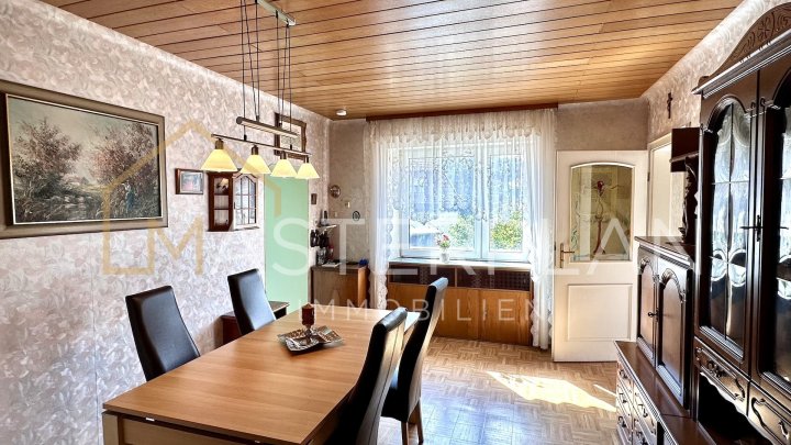 Freistehendes Einfamilienhaus mit Garten in Aschbach