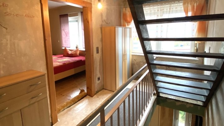 FREISTEHENDES EINFAMILIENHAUS IN FR-L´HOPITAL-NÄHE SB