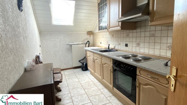 TIERFREUNDE AUFGEPASST! WOHNHAUS (200 M² WFL.) AUF 34 AR!