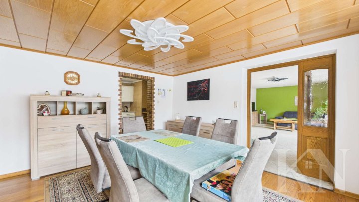 Mehrfamilienhaus mit großem Potenzial in Gersheim – PV-Anlage und separate Scheune