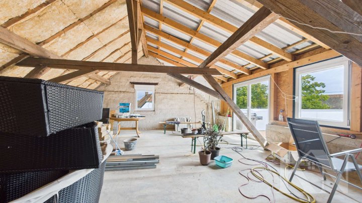 Mehrfamilienhaus mit großem Potenzial in Gersheim – PV-Anlage und separate Scheune