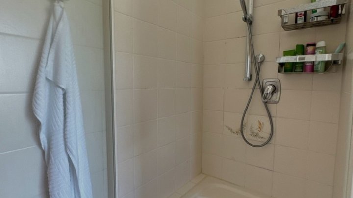 Sehr gepflegtes 2-Familienhaus mit Gartenparadies + Garage