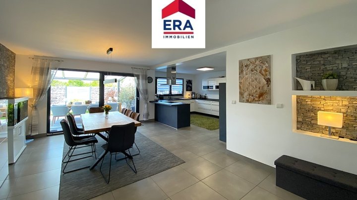 RESERVIERT- BUNGALOW MIT POOL IN RUHIGER LAGE VON FORBACH/FR, NÄHE SAARBRÜCKEN