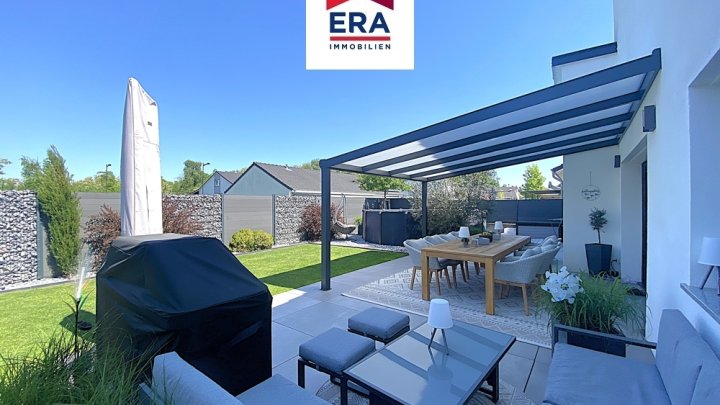 RESERVIERT- BUNGALOW MIT POOL IN RUHIGER LAGE VON FORBACH/FR, NÄHE SAARBRÜCKEN